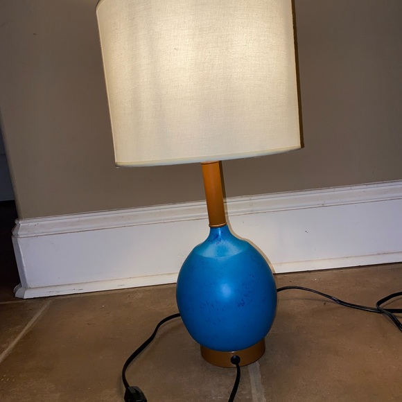 Lamp Urban Shop Modern Table Lamp, Blue 20โ x 10 1/4โ - Picture 11 of 11